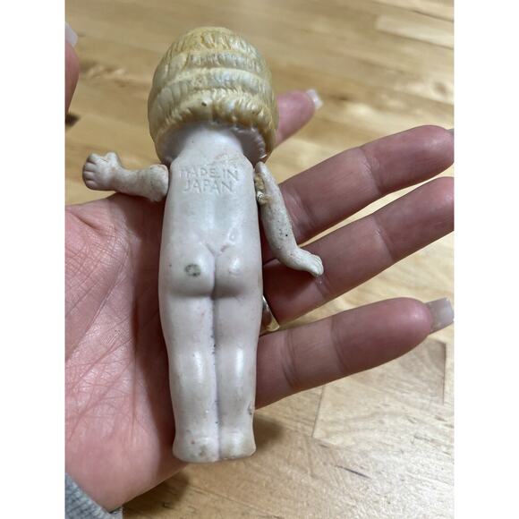 6.5” Antique Japanese All Bisque Painted Molded Hair Girl Doll Articulated Arms - Picture 2 of 3
